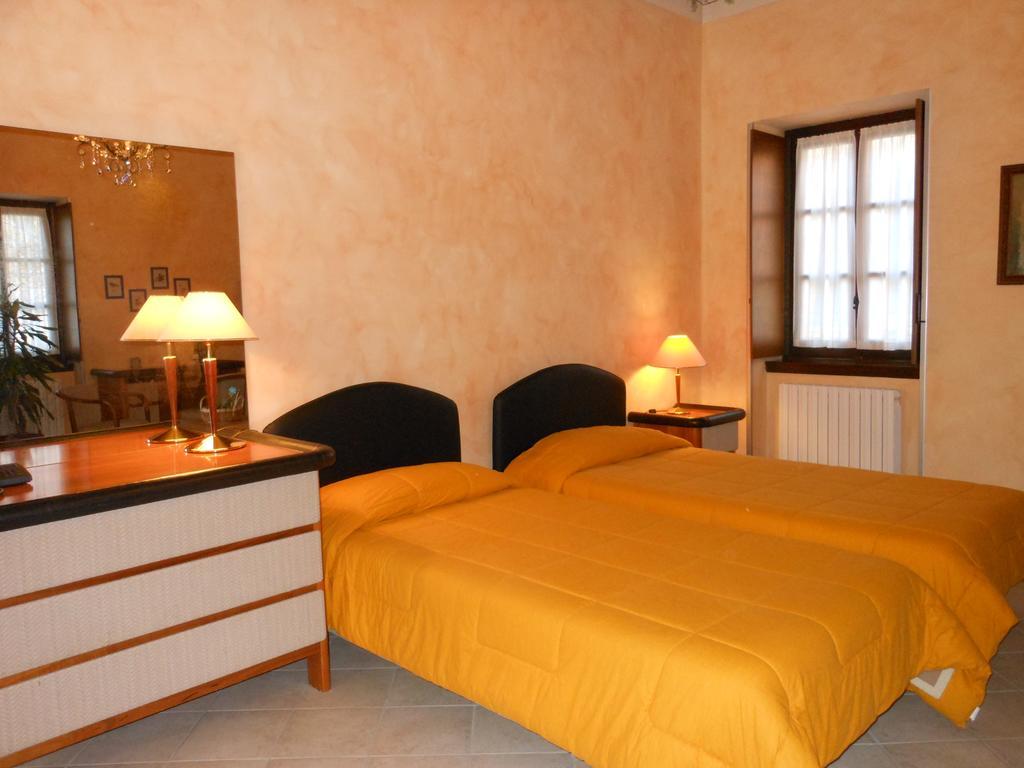 Agriturismo Cassinazza Orsenigo Exterior photo