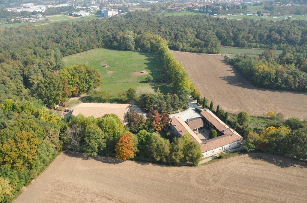 Agriturismo Cassinazza Orsenigo Exterior photo